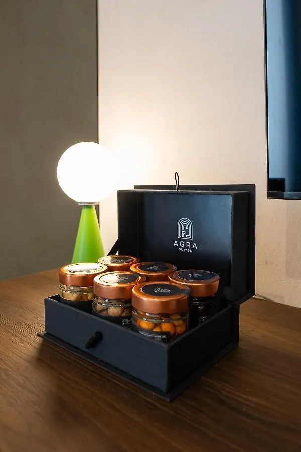 Agra Suites Naples 0*,