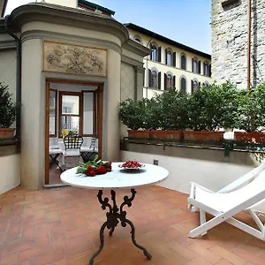  Apartment Terrazza De Medici Italy