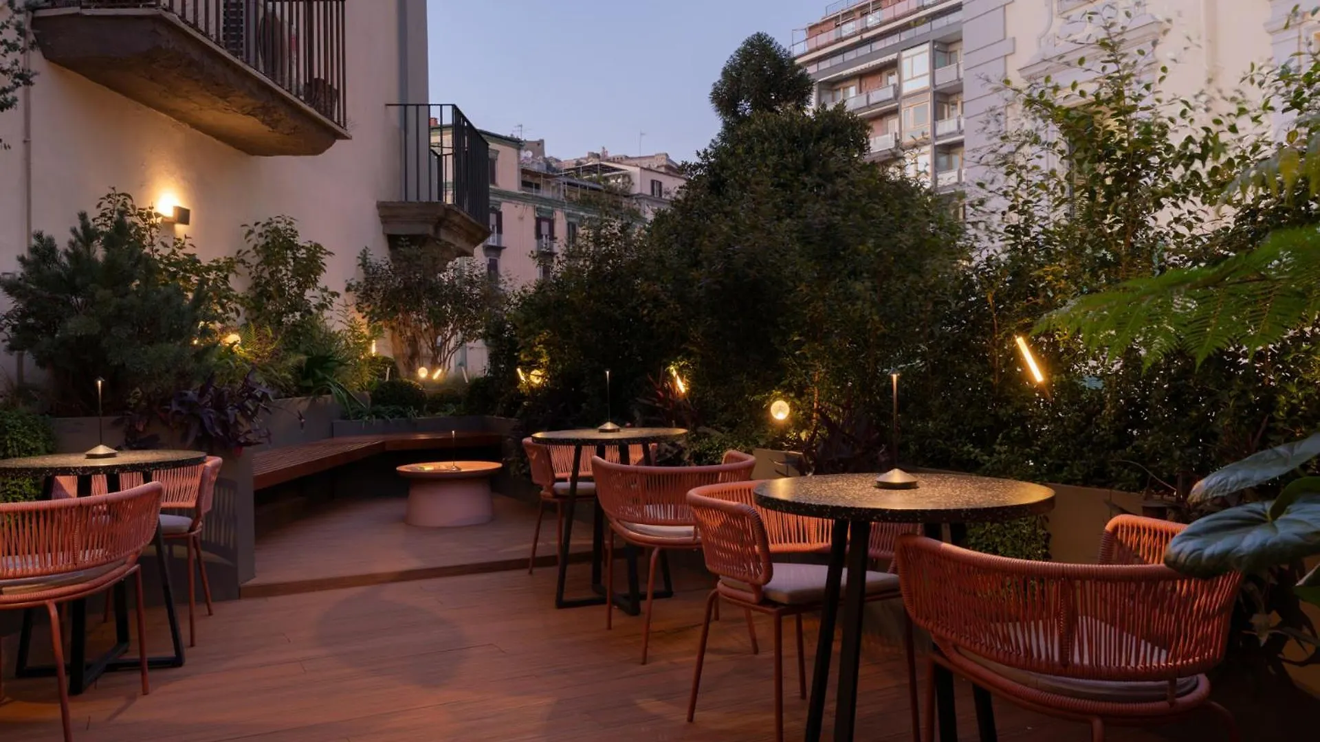 Agra Suites Neapel 0*,  Italien
