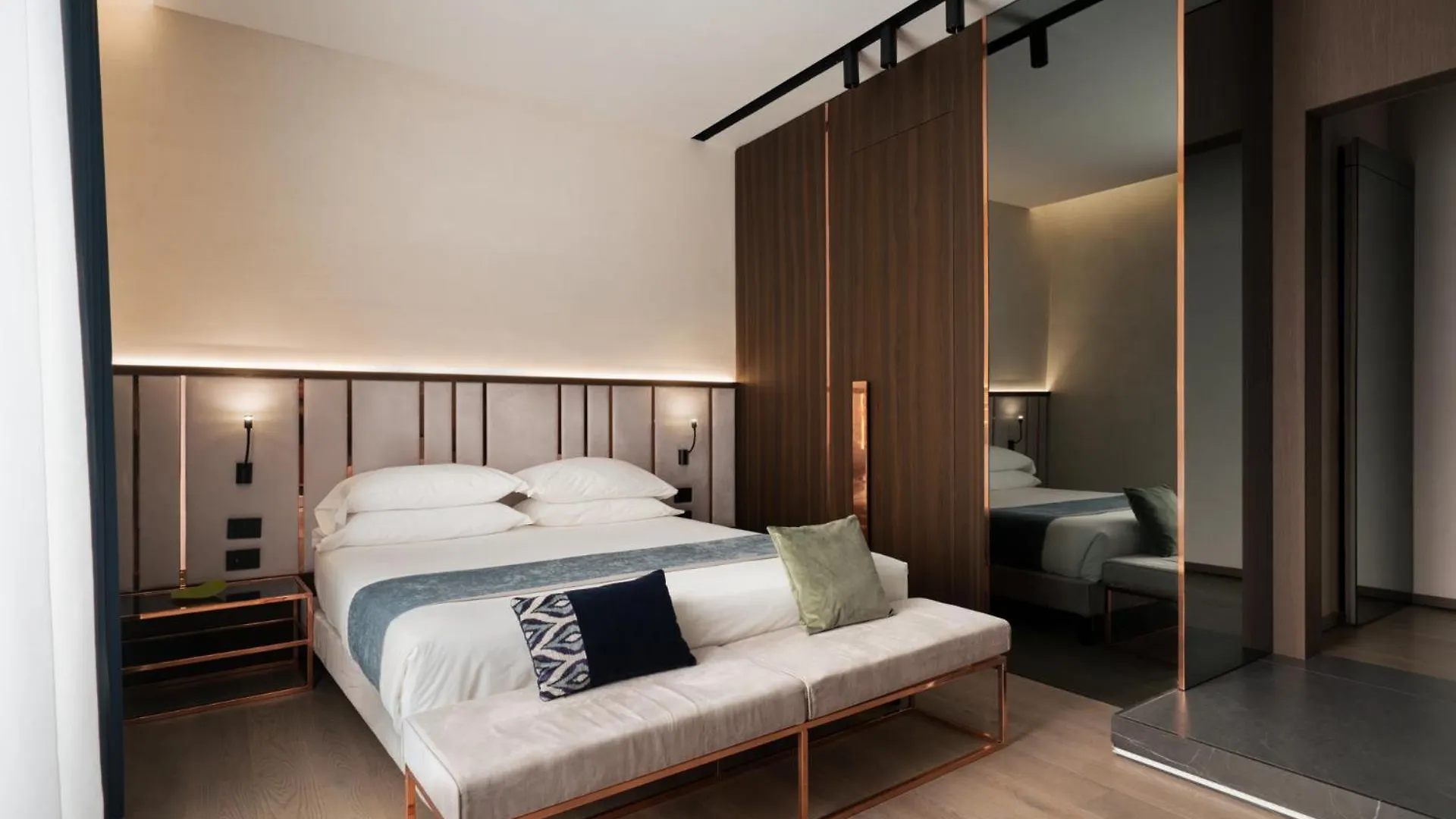 Agra Suites Neapel