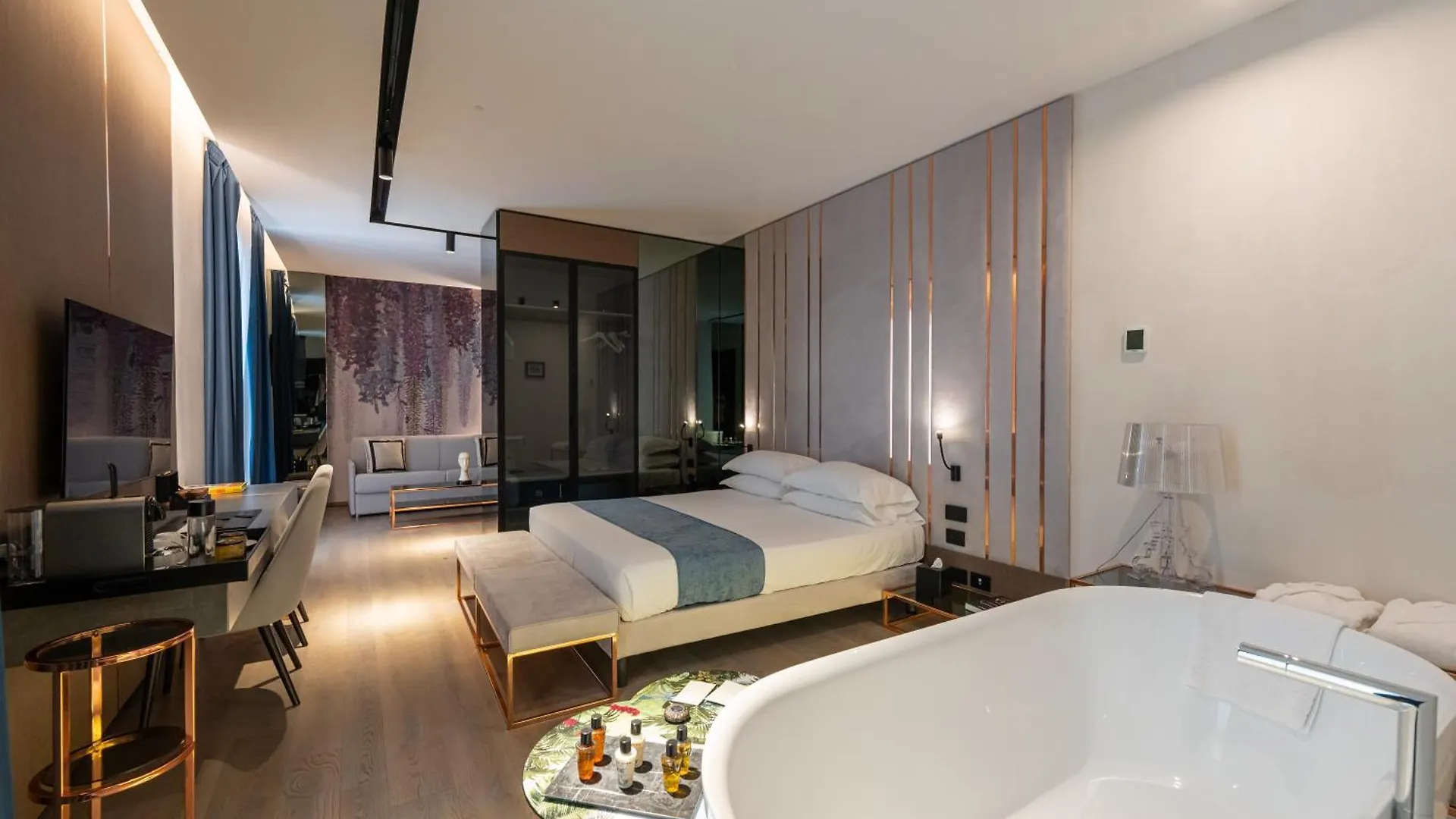 Agra Suites Neapel